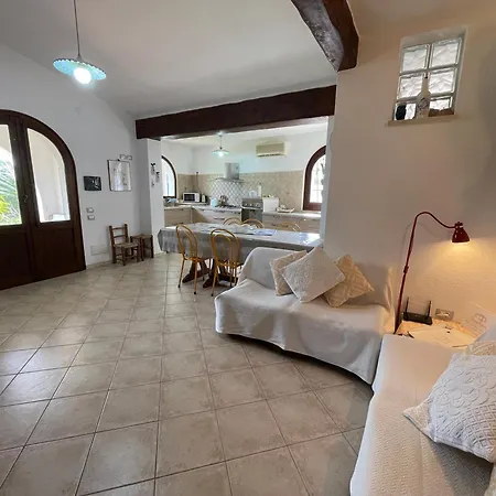 Holiday home Domus Bianca - Simius