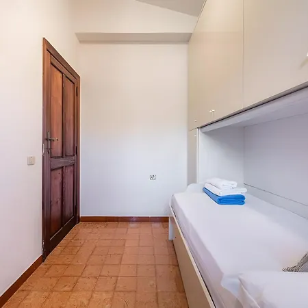 Hébergement de vacances Domus Bianca - *