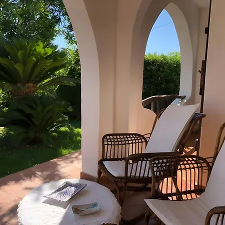 Domus Bianca - *
