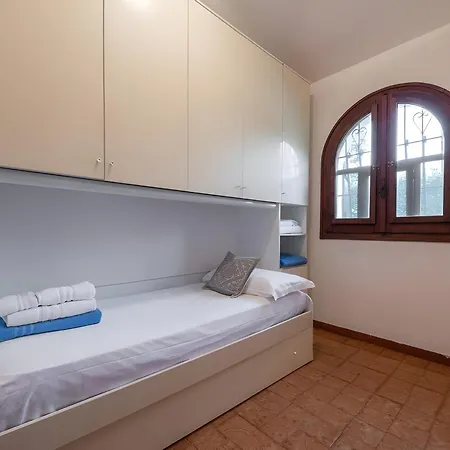 Domus Bianca - 시미우스